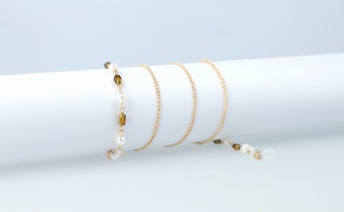 Łańcuszek 67 gold.jpg